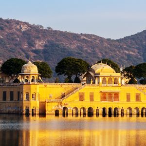 Cheap Flights to Jaipur